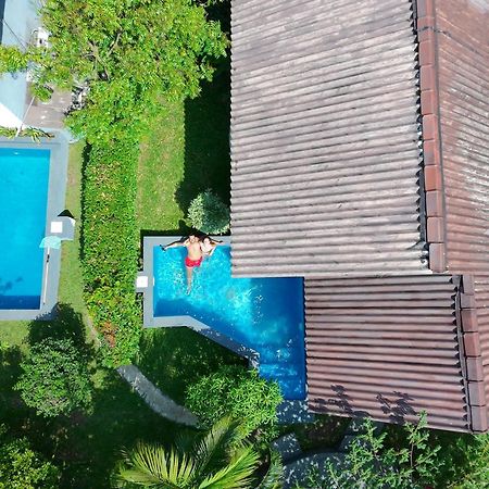 Hidden Lake Cottages 시기리야 외부 사진