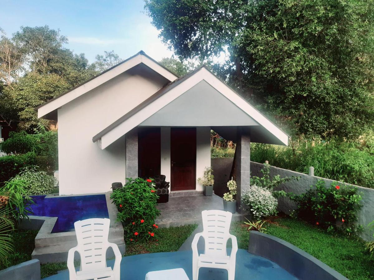 Hidden Lake Cottages 시기리야 외부 사진